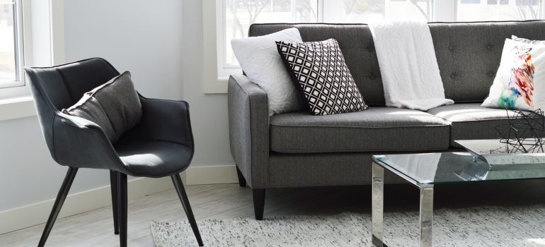 Black and modern living room furniture.