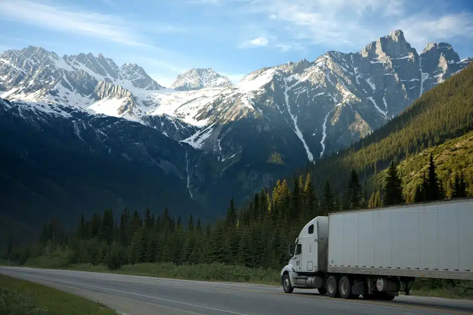Major Differences Between Local Moving & Long Distance Moving