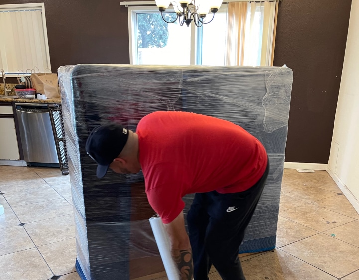 Mover packing an item